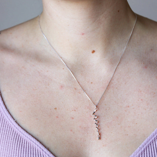 Flower Holder necklace & earrings