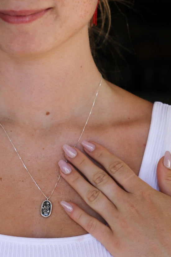 PRE-ORDER FOR JANUARY | Oval Keepsake Necklace