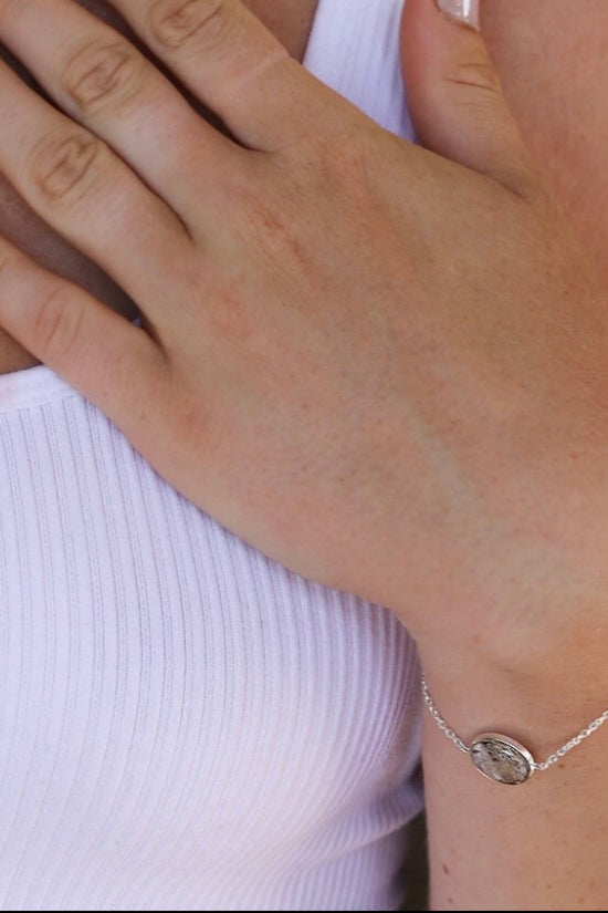 PRE-ORDER FOR JANUARY | Circle Keepsake Bracelet