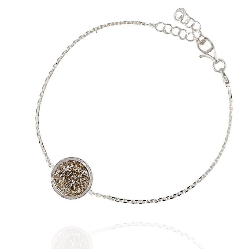 Circle Keepsake Bracelet