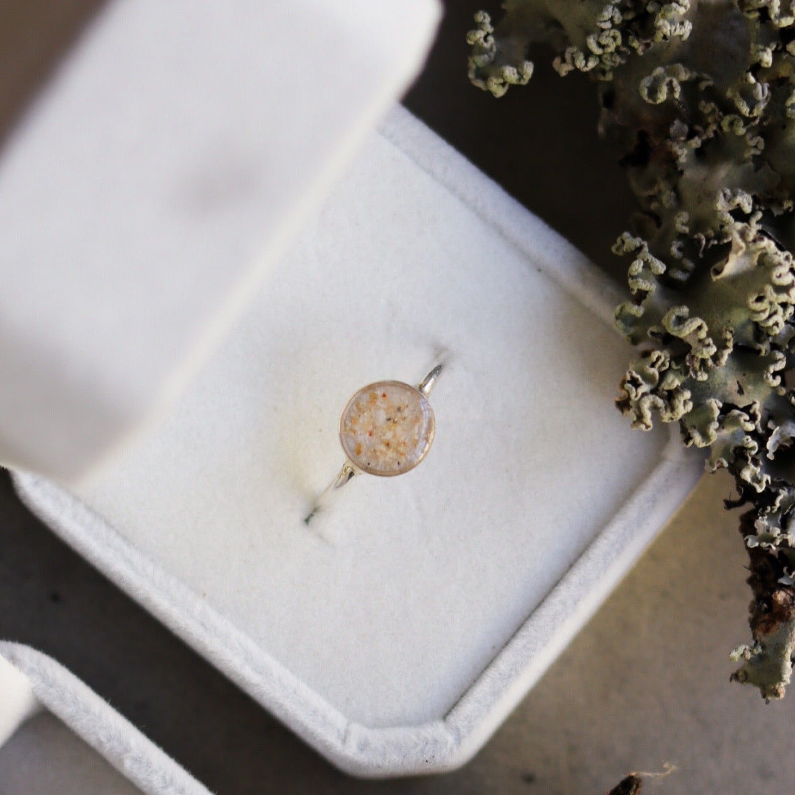 Circle Keepsake Ring