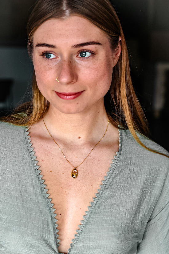 Portal Pendant